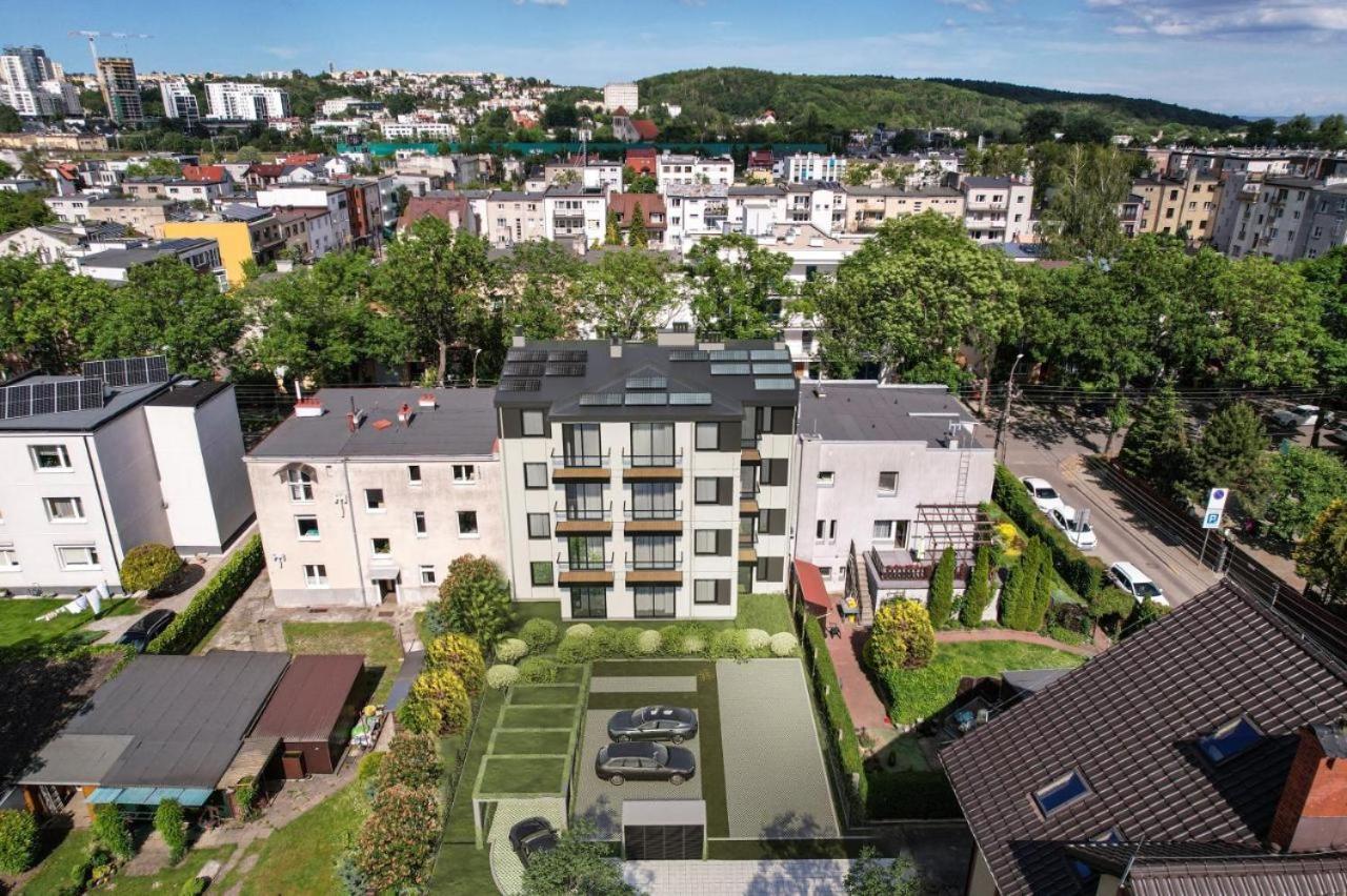4 Stars, New Luxury Butterfly & Bike Apartments, Gdynia Orlowo, 15 Wyposazonych Mieszkan, Z Sypialnia, Winda I Platnym Parkingiem, Wysoki Standard Summerwinter, Blisko Molo Orlowo, Drog Rowerowych, Stadniny I Golf Park Buitenkant foto