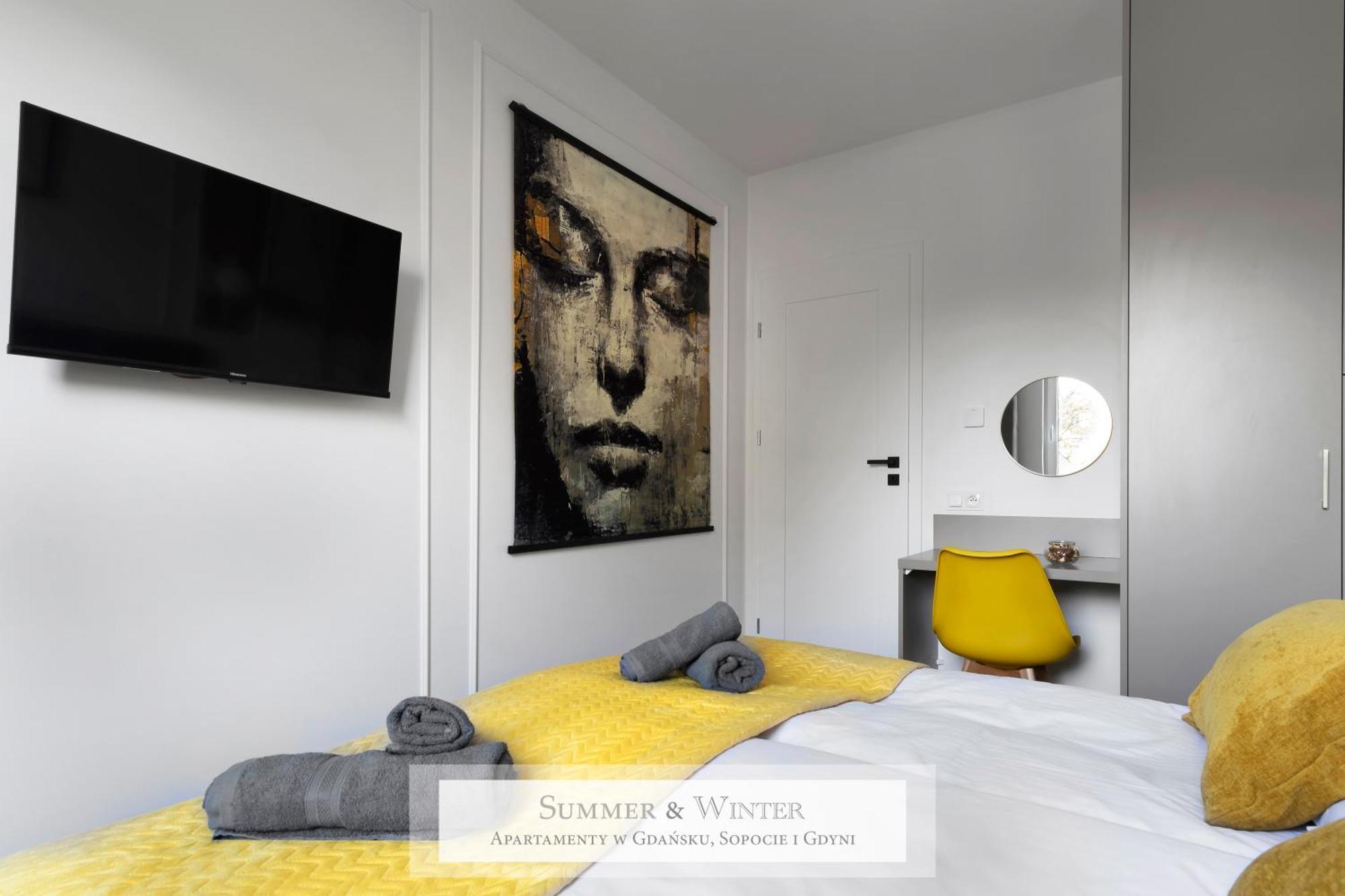4 Stars, New Luxury Butterfly & Bike Apartments, Gdynia Orlowo, 15 Wyposazonych Mieszkan, Z Sypialnia, Winda I Platnym Parkingiem, Wysoki Standard Summerwinter, Blisko Molo Orlowo, Drog Rowerowych, Stadniny I Golf Park Buitenkant foto